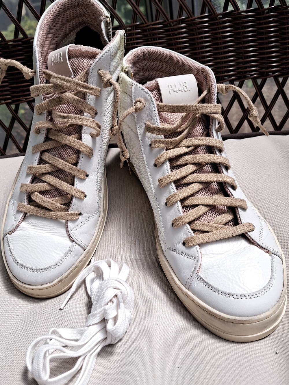 P448 White Leather High-Top Medusa Sneakers with Beige Accents Size  W40/9